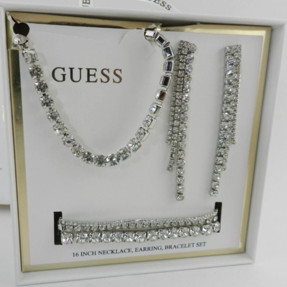 Guess Silver Rhinestone Jewelry Set - Necklace, Earrings & Bracelet NIB MSRP $38 - Picture 5 of 7